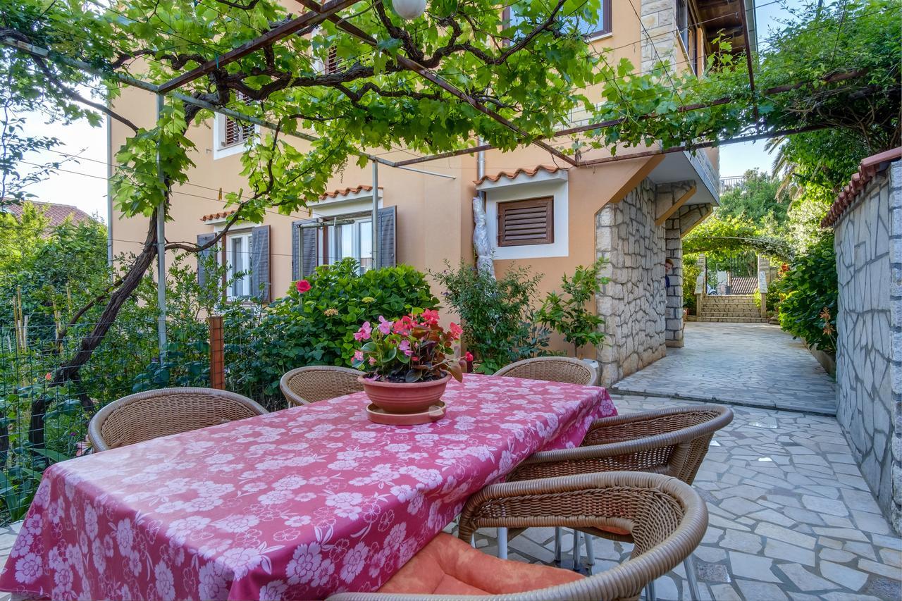 Apartments Beba Mali Lošinj Exteriör bild